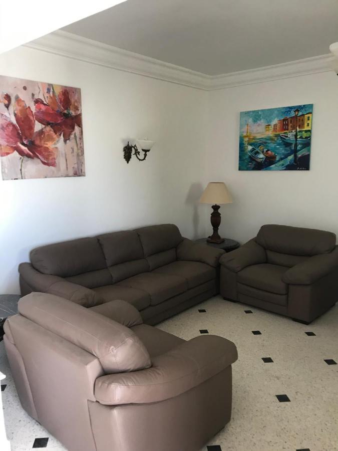 Dhiefa Avec Piscine Vakantiehuis Temlale