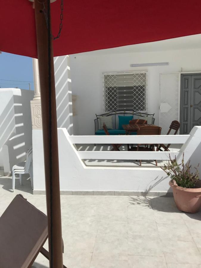 Dhiefa Avec Piscine Temlale